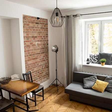 Poznanska Apartament Studio Appartamento Varsavia Esterno foto